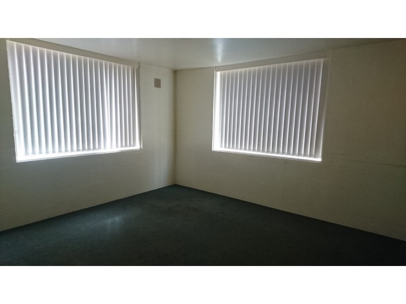 2/74 Steele Street, Devonport TAS 7310