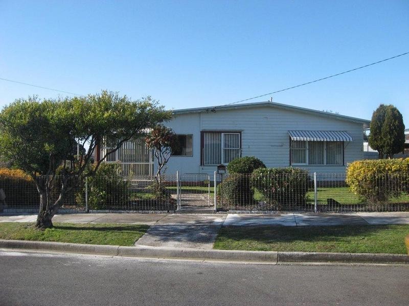 8 Soutar Street, Devonport TAS 7310