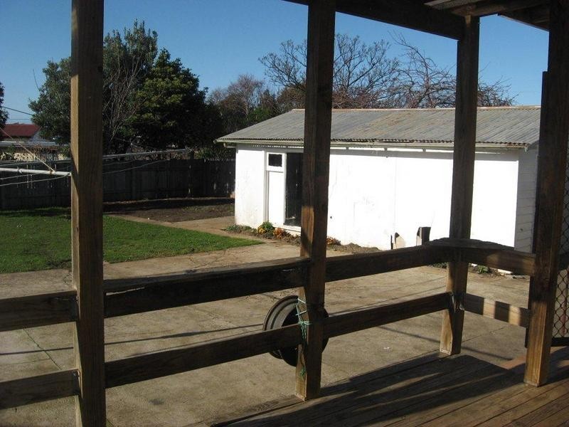 8 Soutar Street, Devonport TAS 7310