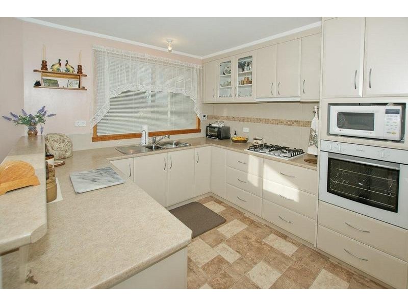 3 College Court, Devonport TAS 7310