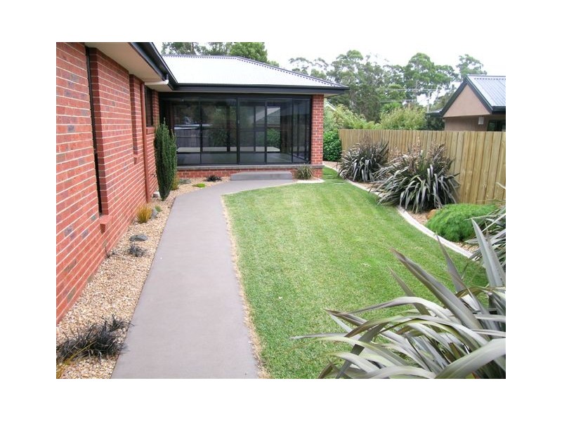 27 Hedstrom Drive, Devonport TAS 7310