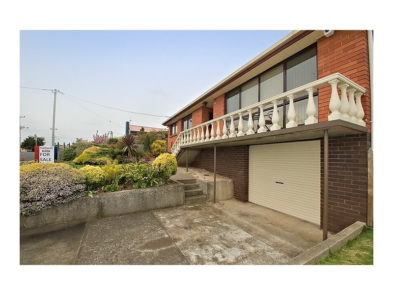 34 Torquay Road, East Devonport TAS 7310