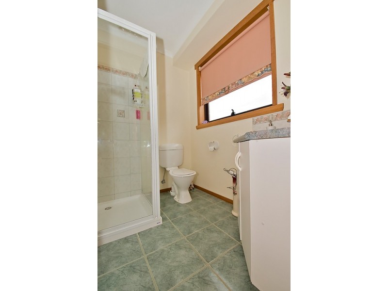 34 Torquay Road, East Devonport TAS 7310