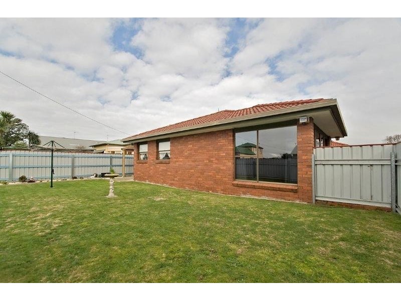 1/15 Nicholls Street, Devonport TAS 7310