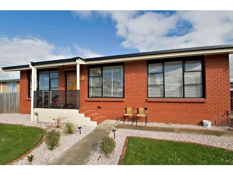 7 College Court, Devonport TAS 7310