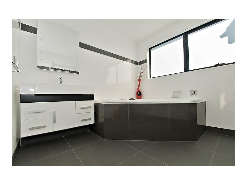 8 James Street, Devonport TAS 7310