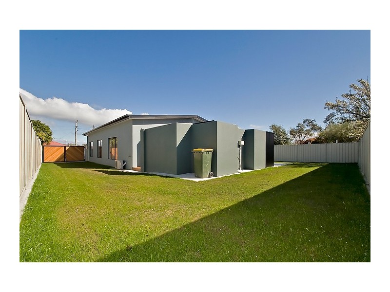 8 James Street, Devonport TAS 7310