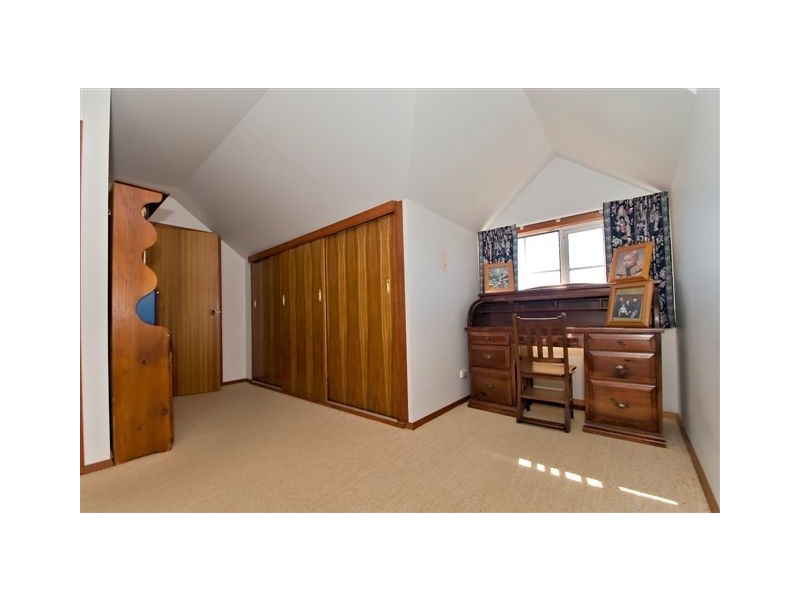 15 Westbury Place, Devonport TAS 7310