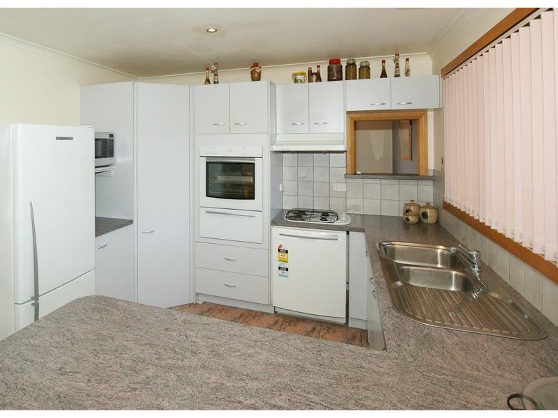 534 Penguin Road, Penguin TAS 7316