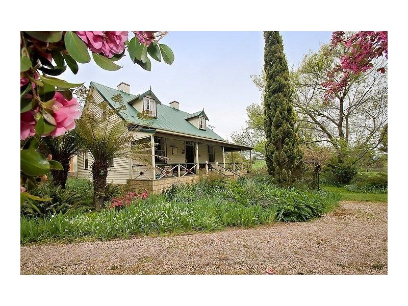1050 Sheffield Rd, Lower Barrington TAS 7306