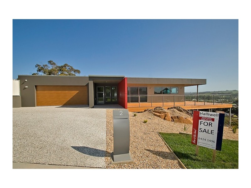2 Tomarah Crescent, Devonport TAS 7310
