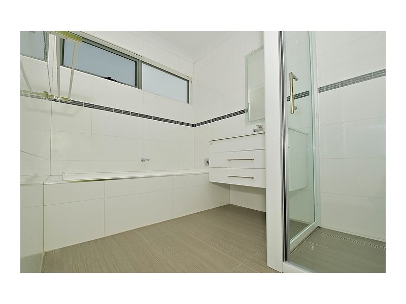 2 Tomarah Crescent, Devonport TAS 7310