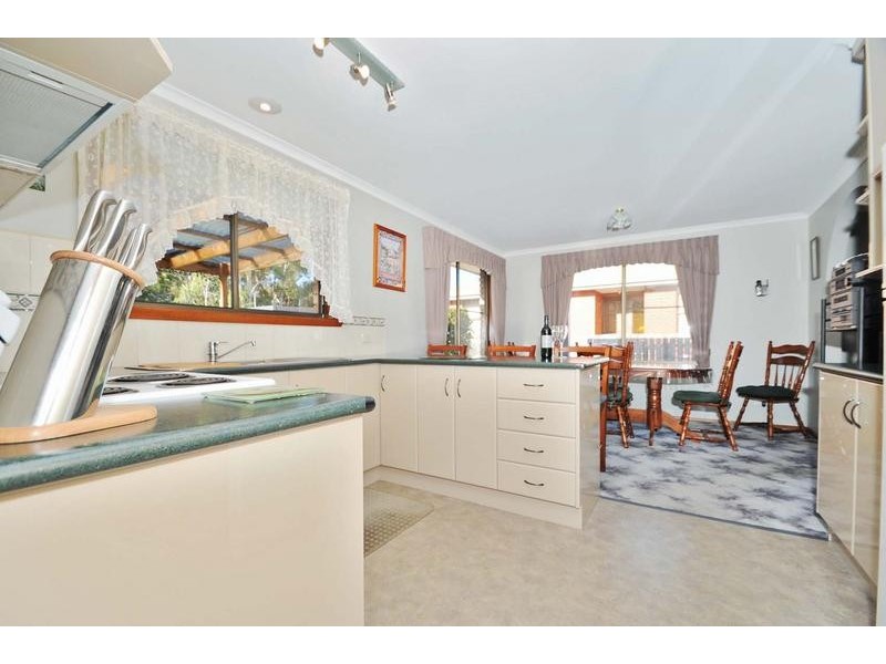 16 Arden Avenue, Devonport TAS 7310