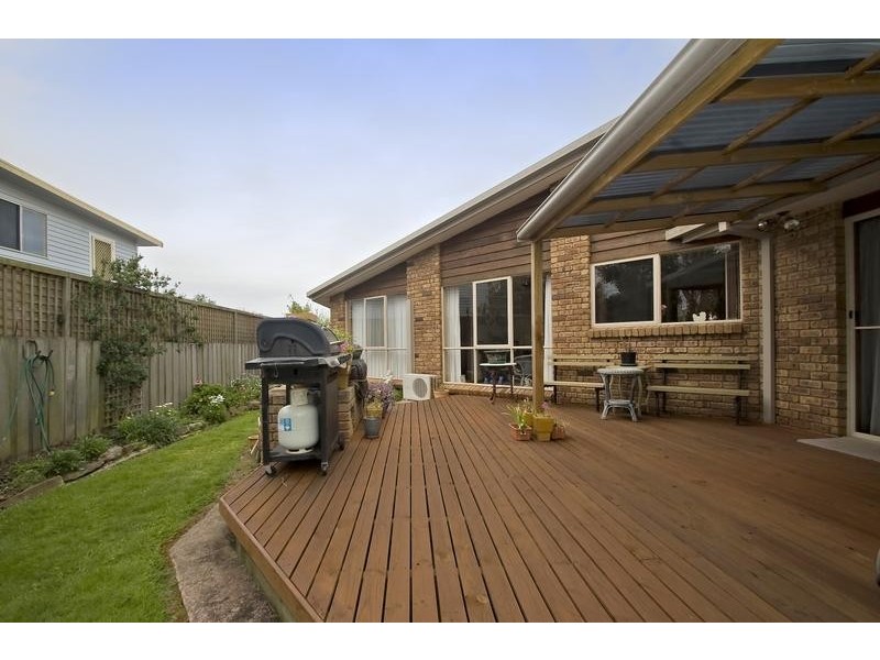 11 Clare Court, Devonport TAS 7310
