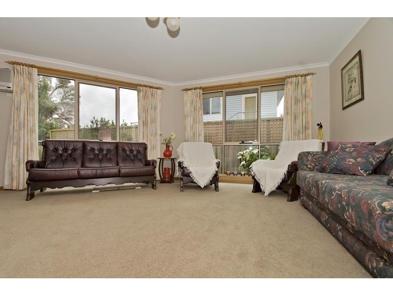 11 Clare Court, Devonport TAS 7310