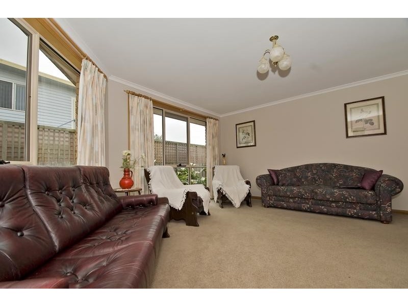 11 Clare Court, Devonport TAS 7310