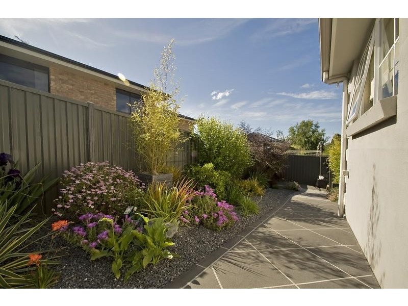 1/16 St. Andrews Drive, Devonport TAS 7310