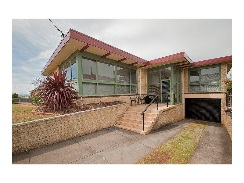 6 Haines Place, Devonport TAS 7310