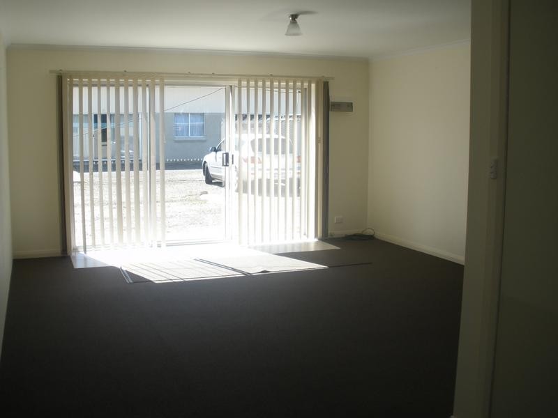 8/16 Smith Street, Devonport TAS 7310