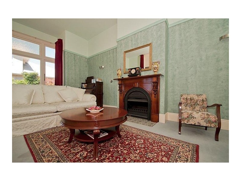 3 George Street, Devonport TAS 7310