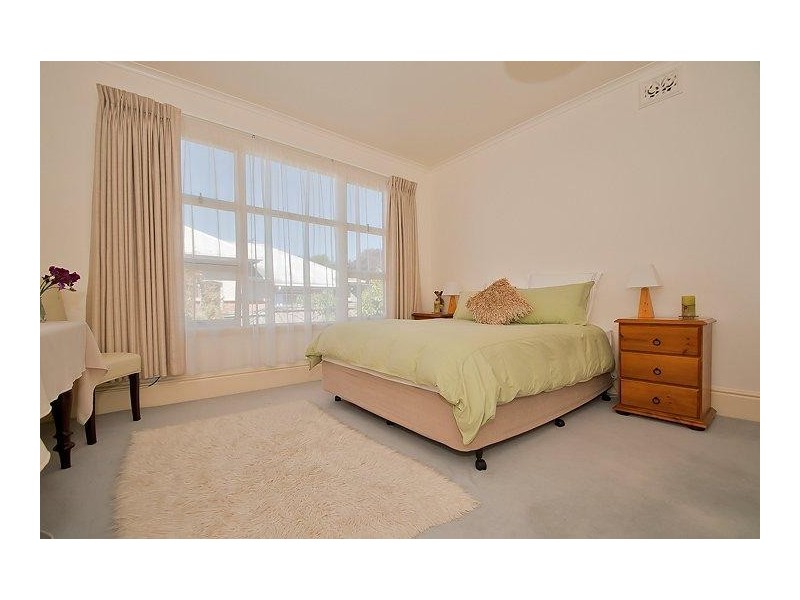 3 George Street, Devonport TAS 7310