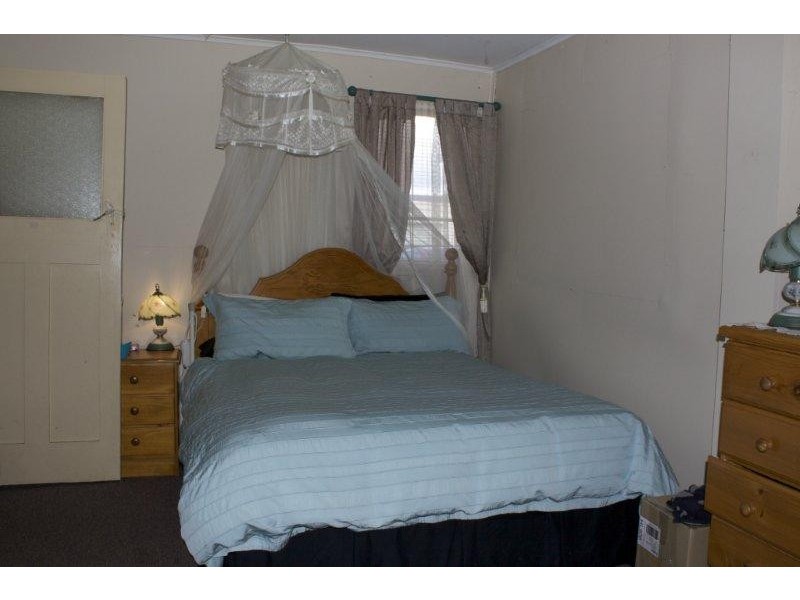 13 Middle Road, Devonport TAS 7310