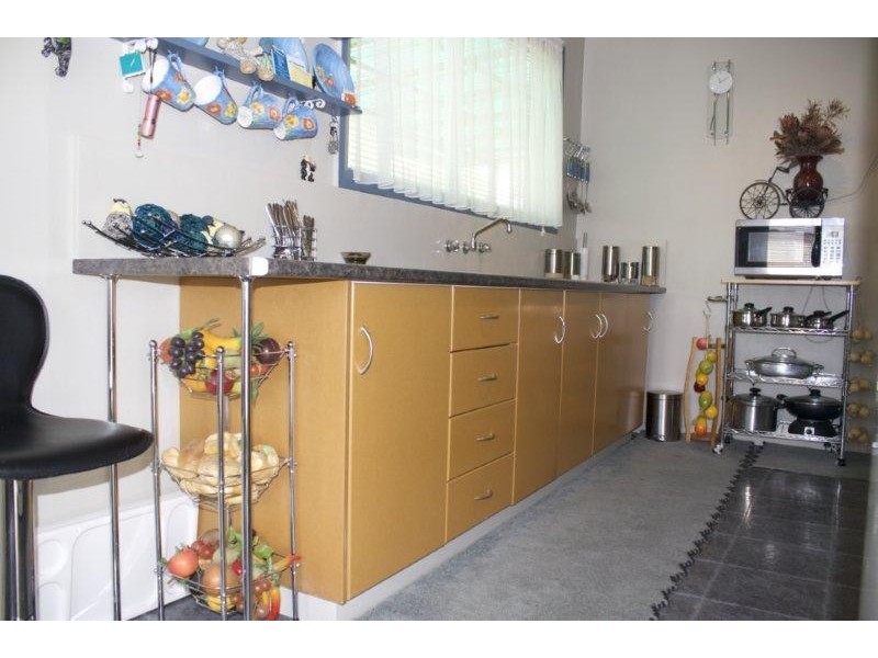 13 Middle Road, Devonport TAS 7310