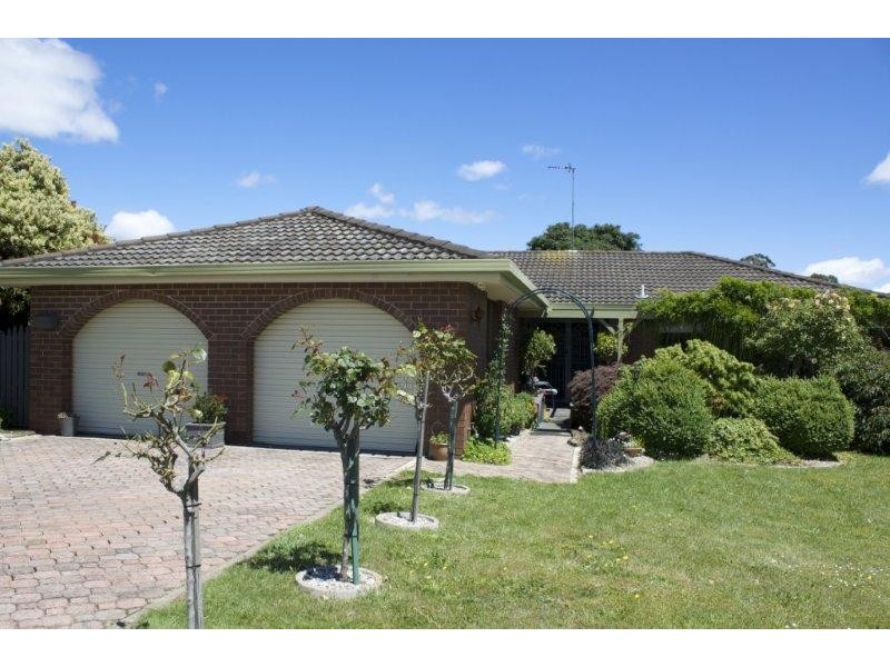6 Amaroo Place, Devonport TAS 7310