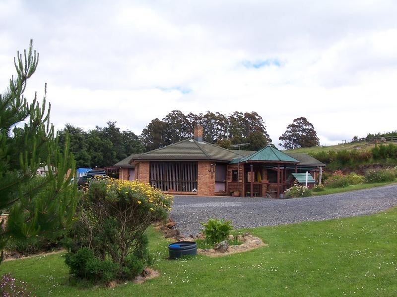1069 Staverton Road, Sheffield TAS 7306