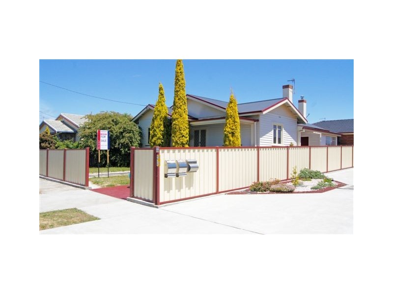 1/99 Gunn Street, Devonport TAS 7310