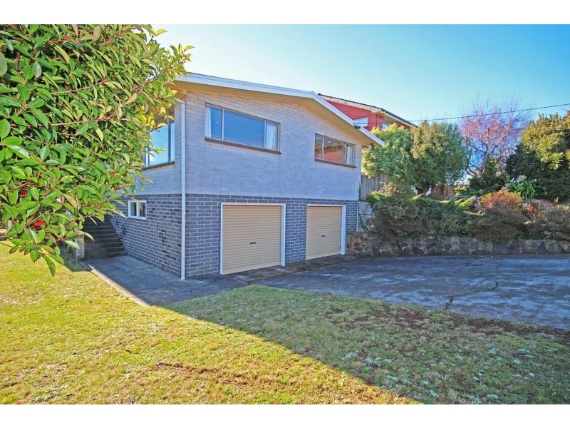 14 Haines Place, Devonport TAS 7310