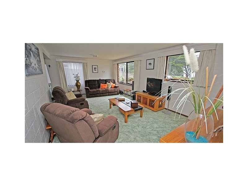 1/17 Victoria Parade, Devonport TAS 7310