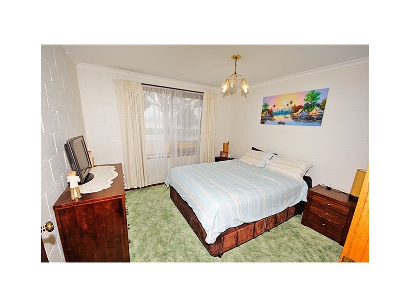 1/17 Victoria Parade, Devonport TAS 7310