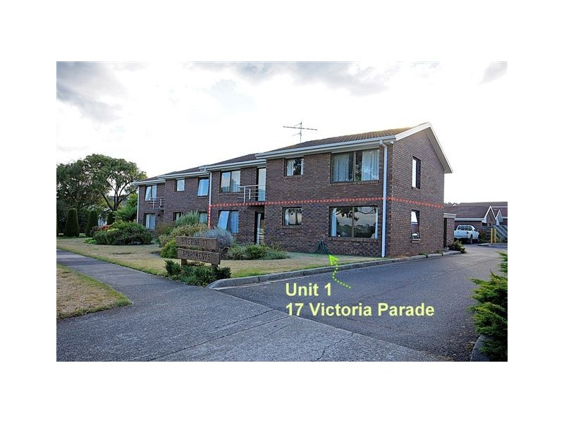 1/17 Victoria Parade, Devonport TAS 7310
