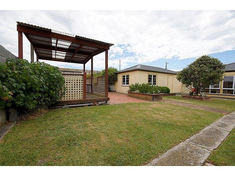 101 James Street, Devonport TAS 7310