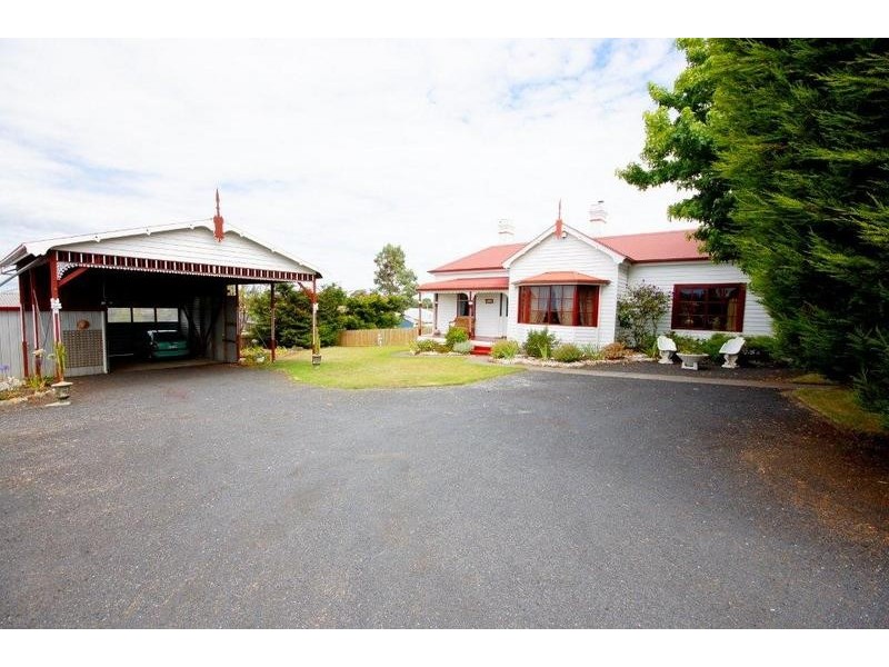 45 Middle Road, Devonport TAS 7310