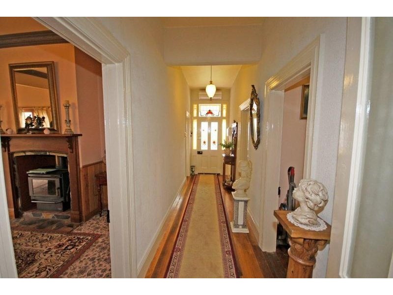 45 Middle Road, Devonport TAS 7310