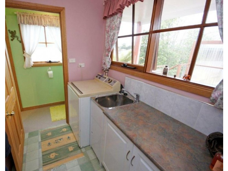 45 Middle Road, Devonport TAS 7310