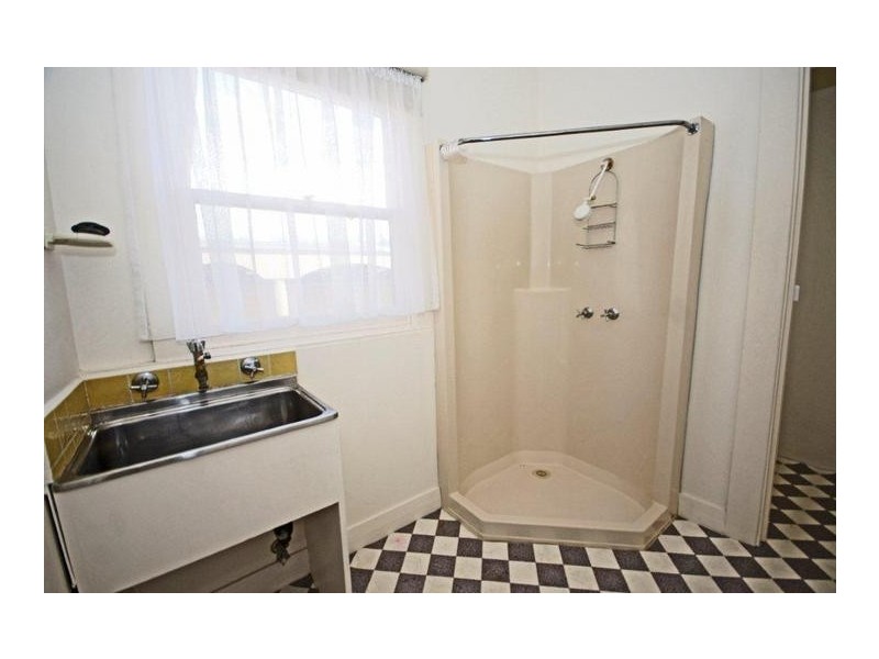 15 Charles Street, Devonport TAS 7310
