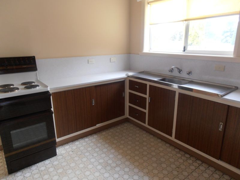 13 Gloucester Avenue, Devonport TAS 7310