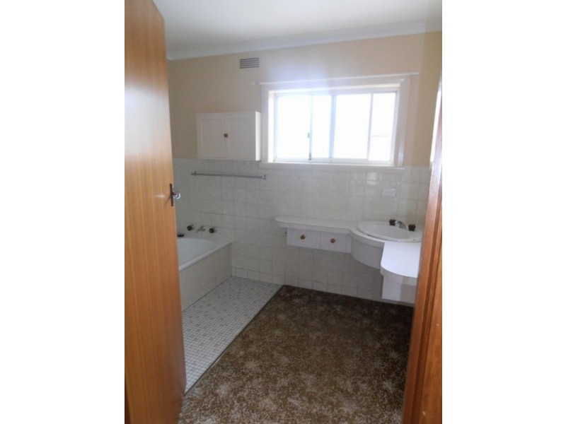 13 Gloucester Avenue, Devonport TAS 7310