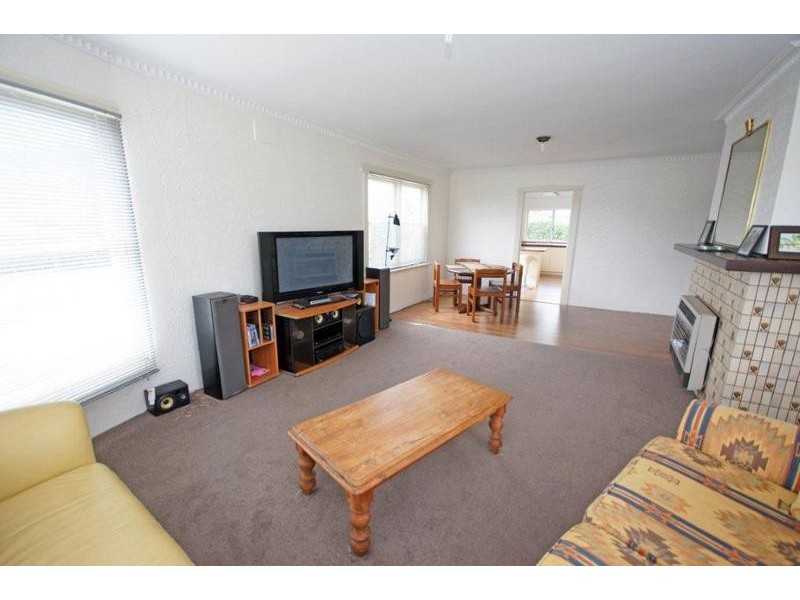 90 Ronald Street, Devonport TAS 7310
