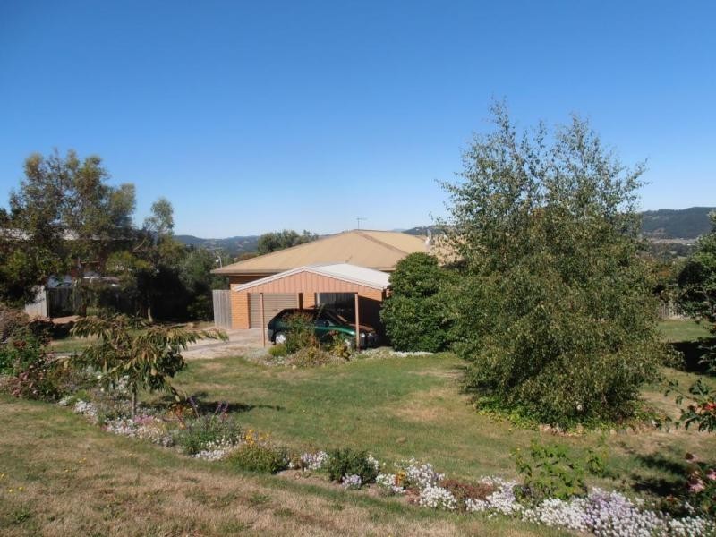 16 Park Drive, Ambleside TAS 7310