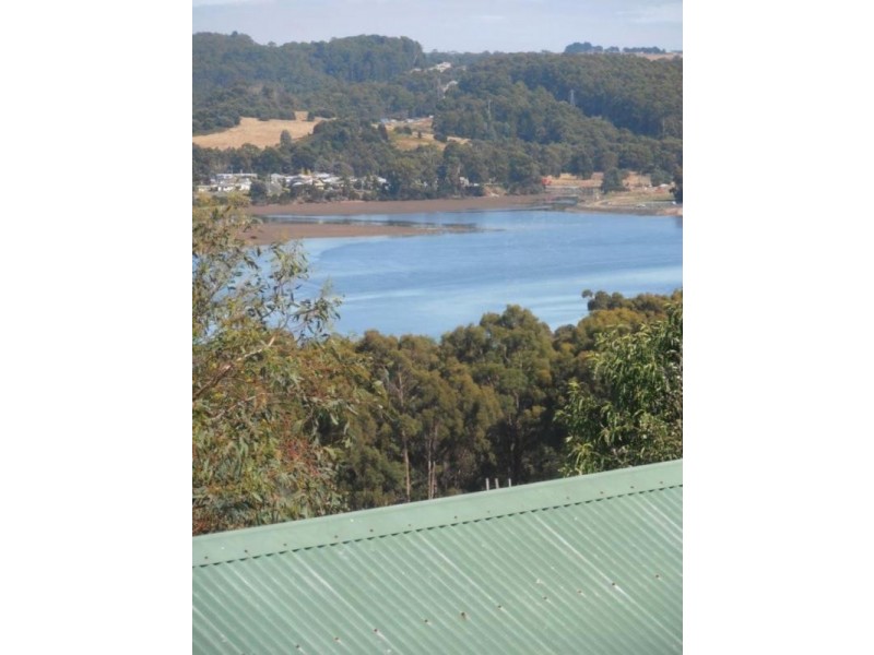 16 Park Drive, Ambleside TAS 7310
