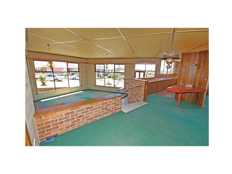4 Cromwell Crescent, Devonport TAS 7310