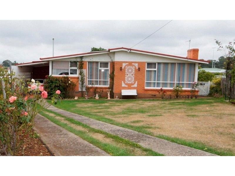 4 Gardenia Grove, Devonport TAS 7310