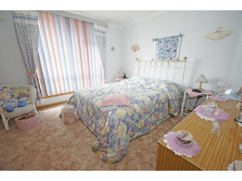 4 Gardenia Grove, Devonport TAS 7310