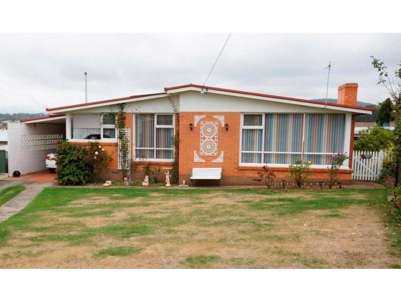 4 Gardenia Grove, Devonport TAS 7310