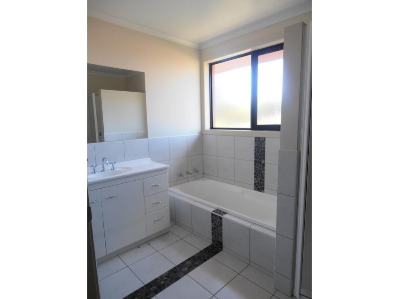 32 Arden Avenue, Devonport TAS 7310