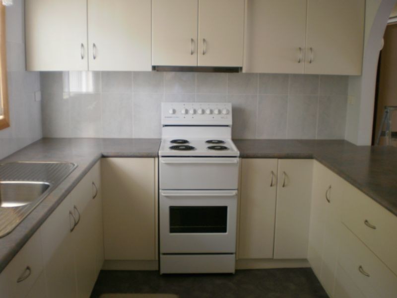 2/16 Charles Street, Devonport TAS 7310